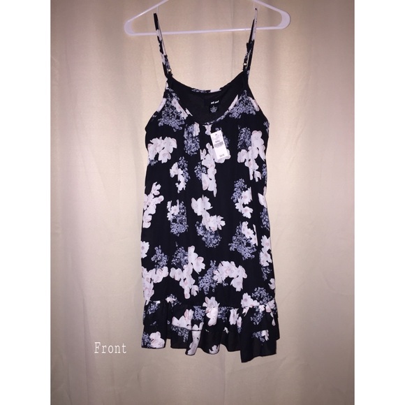 Wet seal floral dress - Picture 2 of 4